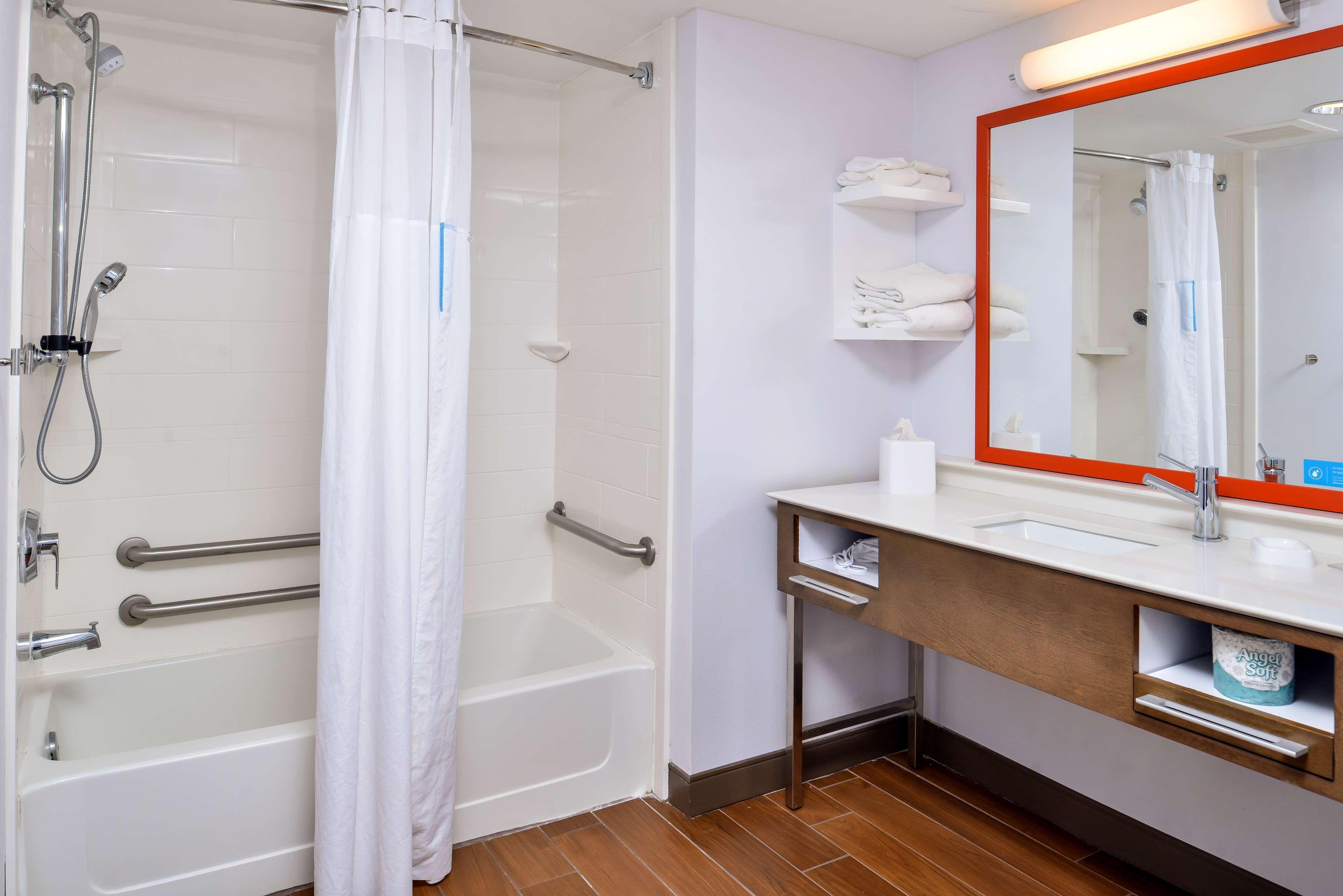 Hampton Inn Emporia Ngoại thất bức ảnh