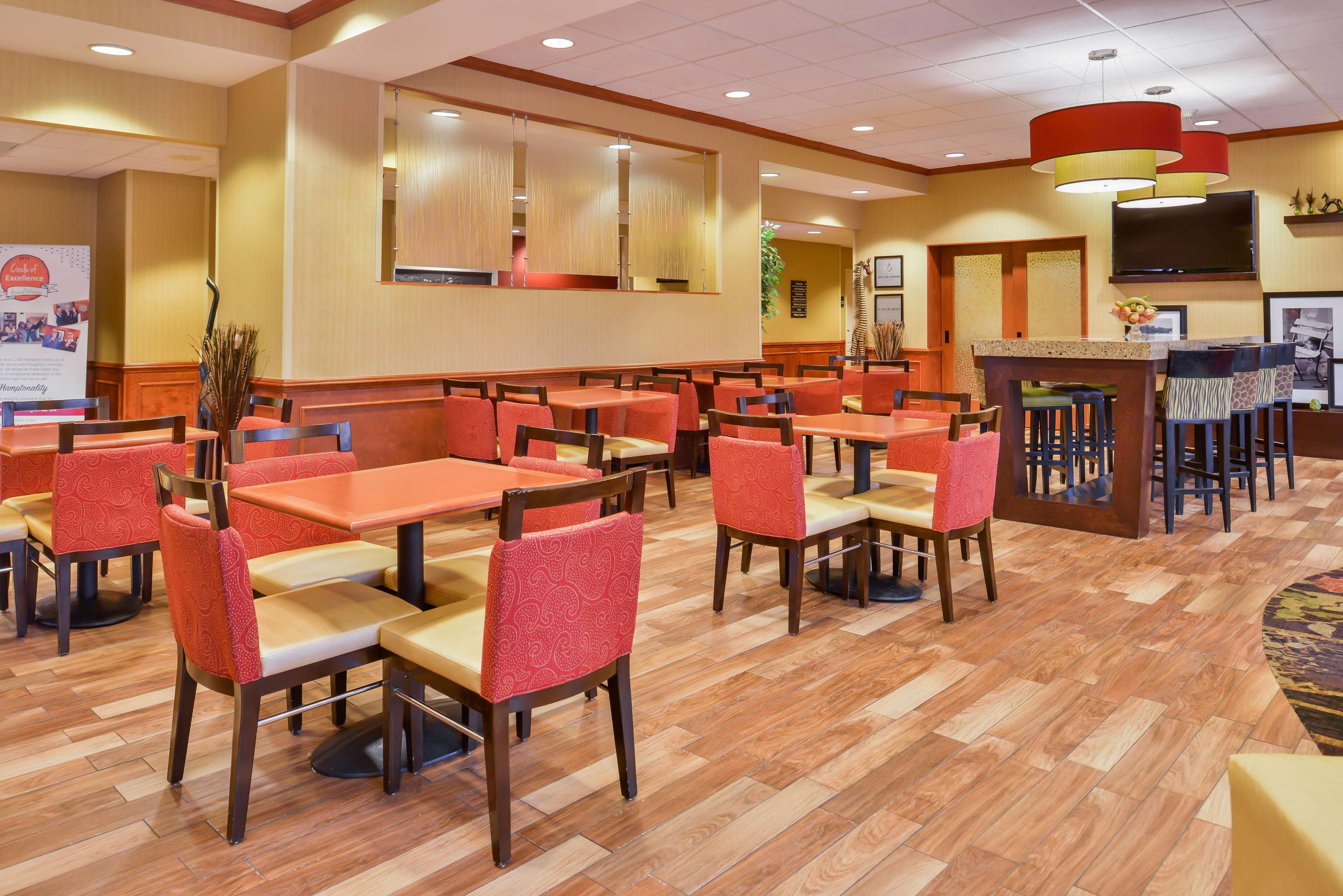 Hampton Inn Emporia Ngoại thất bức ảnh