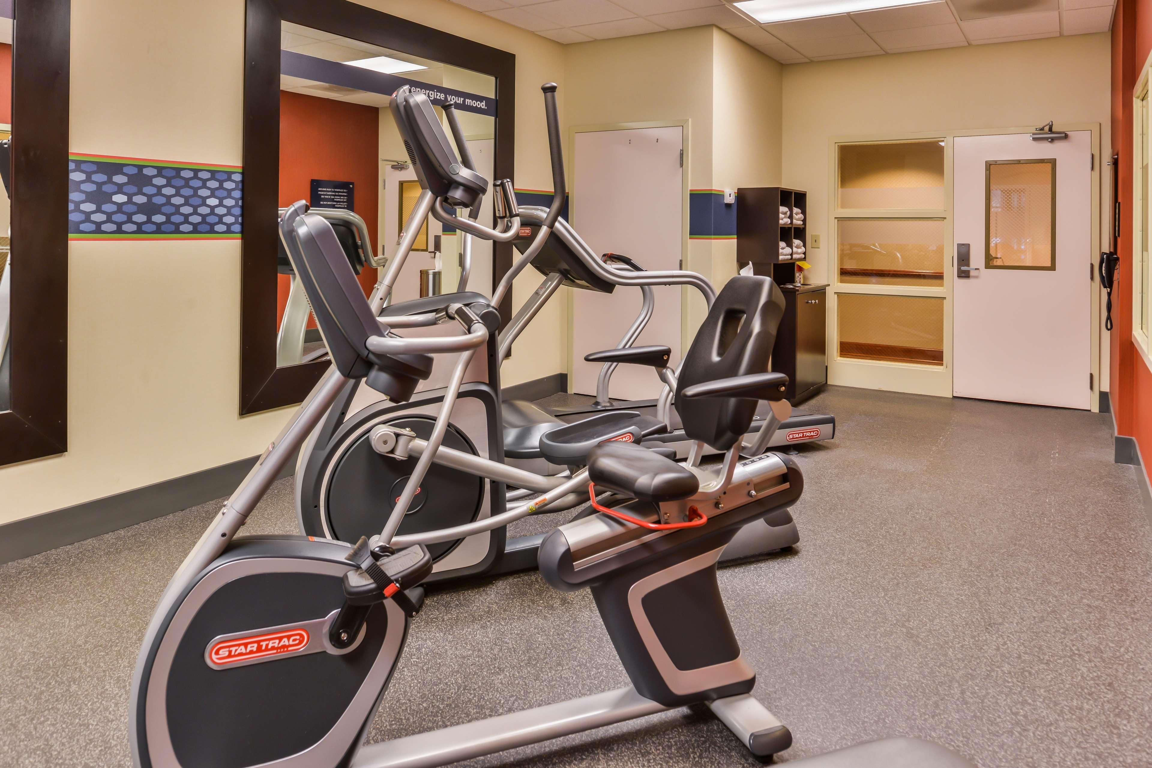 Hampton Inn Emporia Ngoại thất bức ảnh
