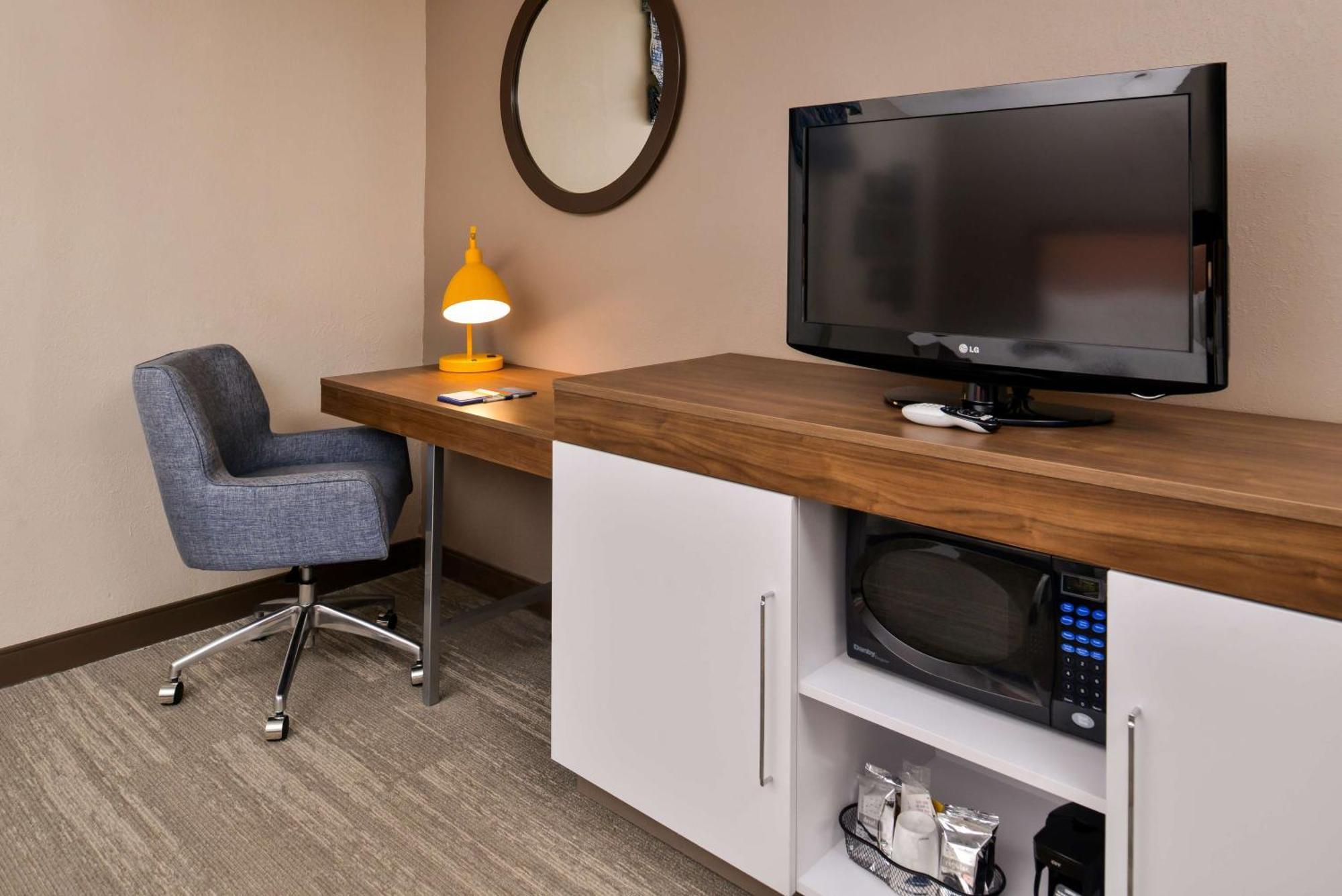 Hampton Inn Emporia Ngoại thất bức ảnh